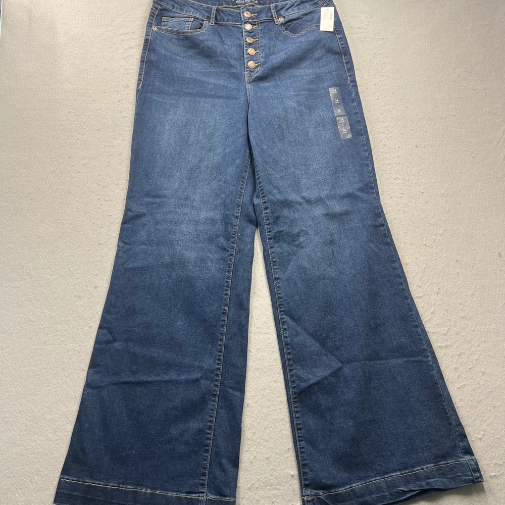 Maurices Super High Rise Flare Wide Leg Jeans Dark Wash Button Fly 14 Long NEW